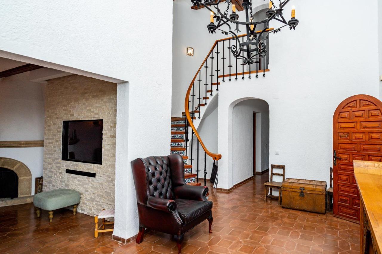 Mediterranean Villa With Amazing Views Хавеа Экстерьер фото